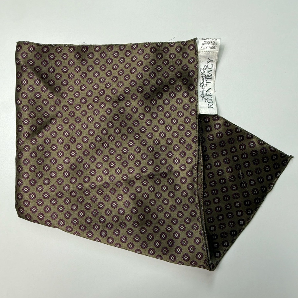 Elegant Olive‎ and Maroon Silk Pocket Square